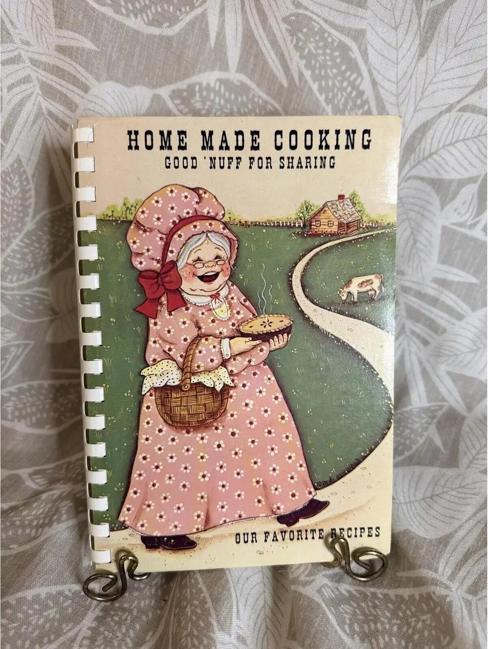 Home Made Cooking Good Nuff for Sharing Community Cookbook Matthews NC 1990